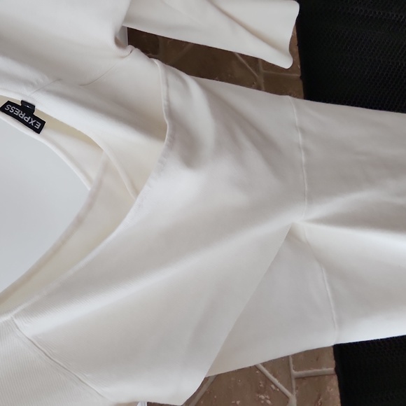 Express Top - Picture 4 of 7